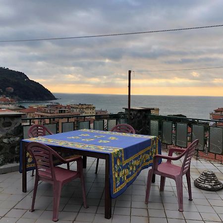 Appartamento Al Castelletto ليفانتو المظهر الخارجي الصورة