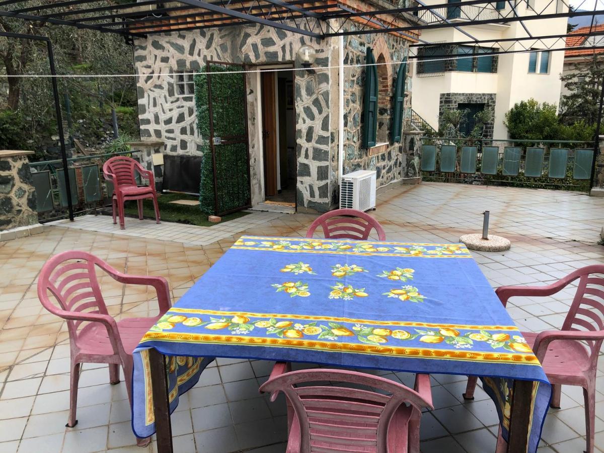 Appartamento Al Castelletto ليفانتو المظهر الخارجي الصورة